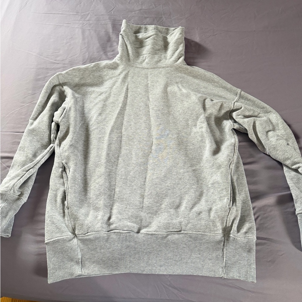 Aerie Long Sleeve Turtle Neck Sweatshirt